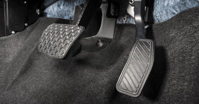 Why Your Loader’s Throttle Pedal Isn’t Responding?